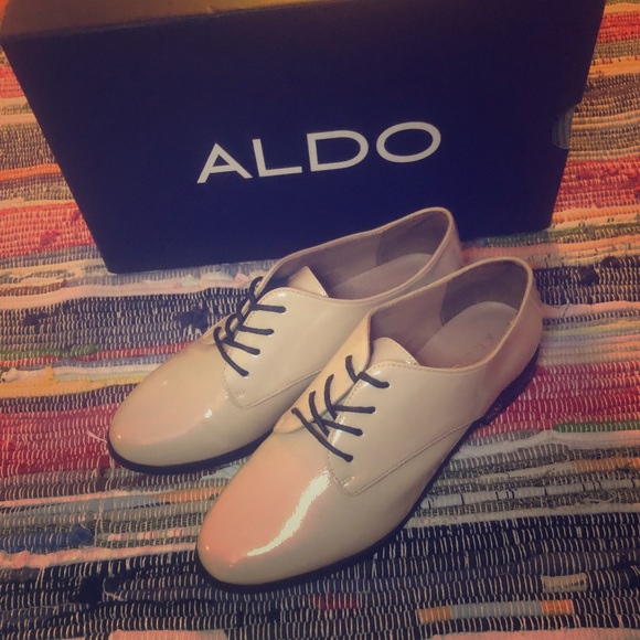 Aldo Shoes - Closet CLEAROUT 6 HR Sale!!! ALDO oxfords like new